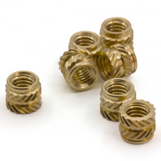 Brass, copper alloy threaded inserts - M4