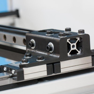 MGN linear guides for XY