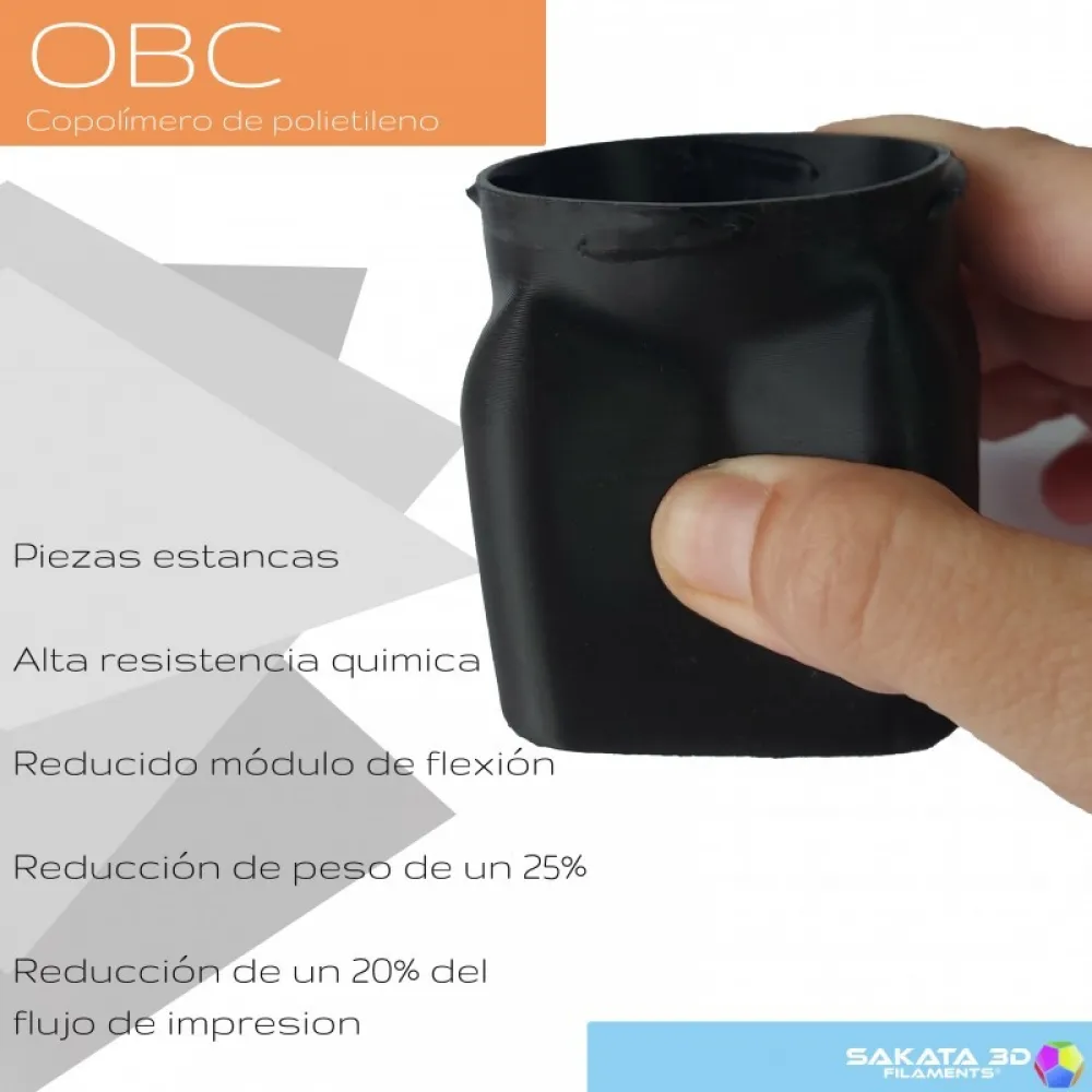 Pieza flexible impresa con filamento Sakata 3D OBC y resumen de sus propiedades