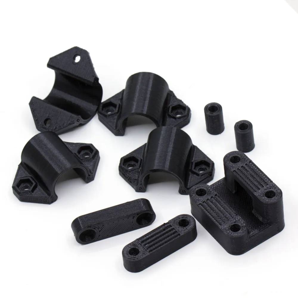 Nueve piezas impresas de PETG para el eje Y de HTA3D 3DSteel V2