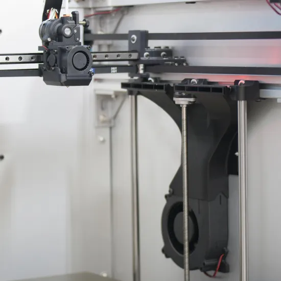 HPRO-400 Impresora 3D de alto rendimiento y gran formato - Montada