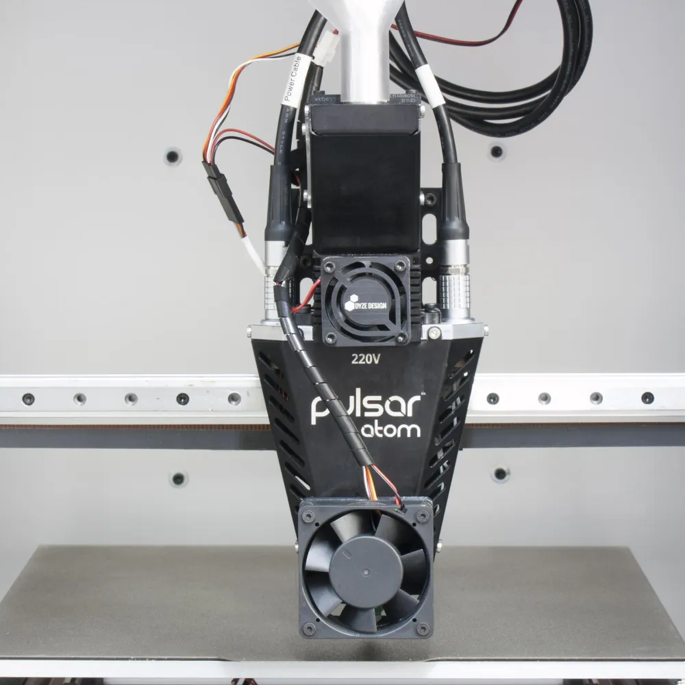 Pulsar Atom integrado por HTA3D en el pórtico de una impresora HPRO Pellet