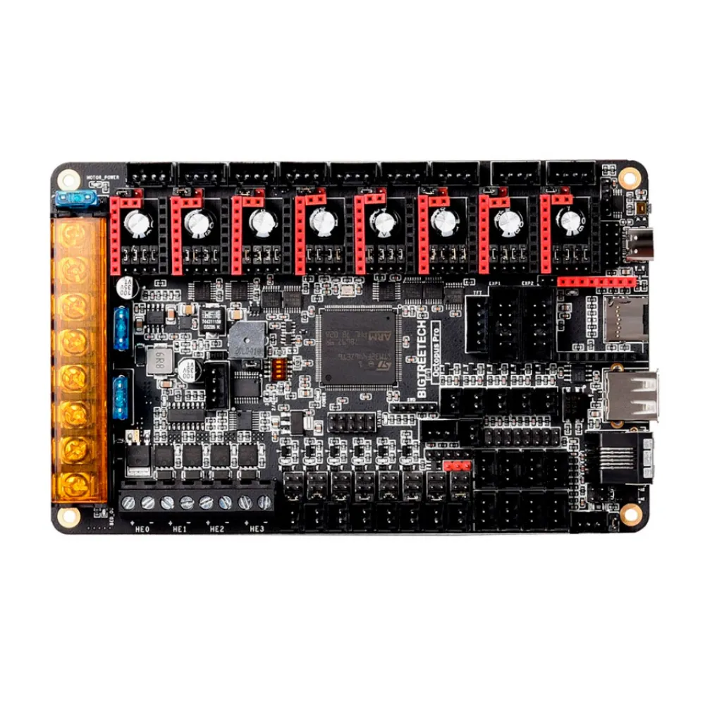 Vista frontal de una placa BIGTREETECH Octopus Pro con ocho zócalos de driver y conectores de alimentación
