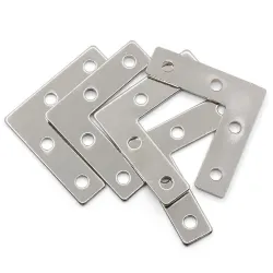 Placa de unión exterior en L para perfiles de aluminio serie 20 — 60 × 60 × 2 mm
