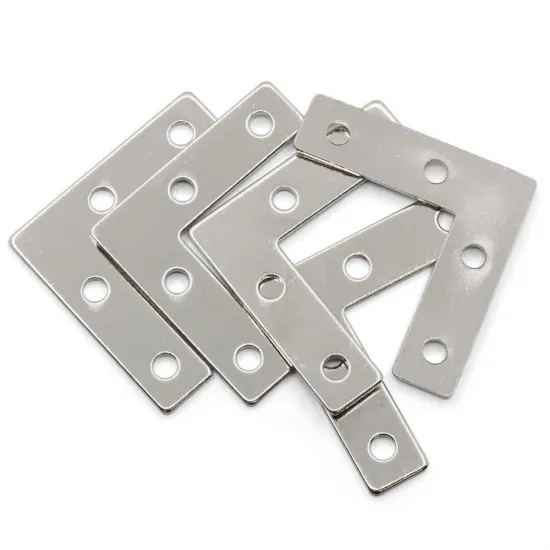 Placa de unión exterior en L para perfiles de aluminio serie 20 — 60 × 60 × 2 mm