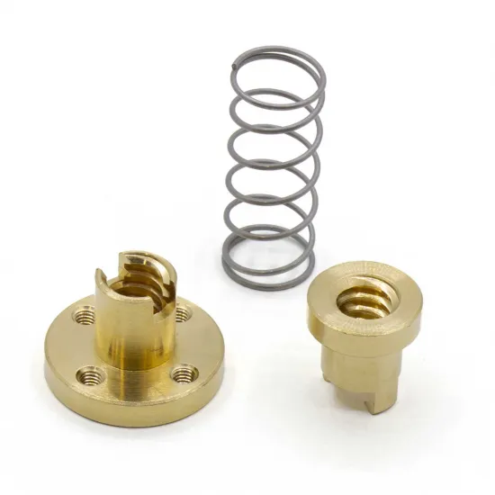 Tuerca anti-backlash T8×2 Brass con muelle para husillo trapezoidal de 8 mm
