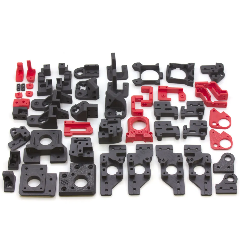 Kit de piezas impresas negras y rojas para la release original Voron Trident de 2021
